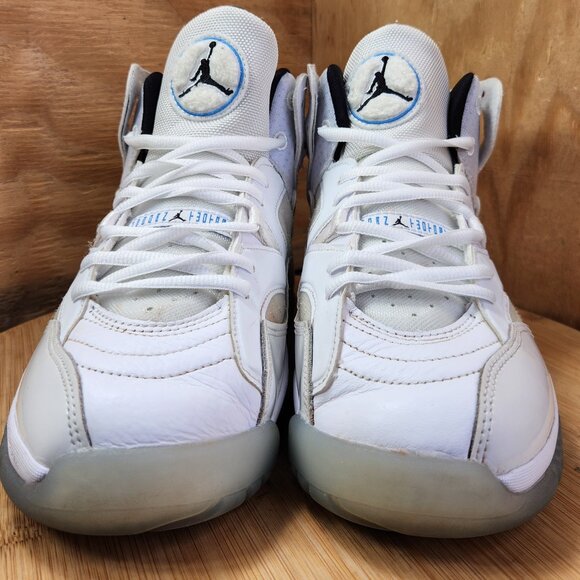 Jordan Jumpman Two Trey Womens Basketball Sneakers - Picture 2 of 11